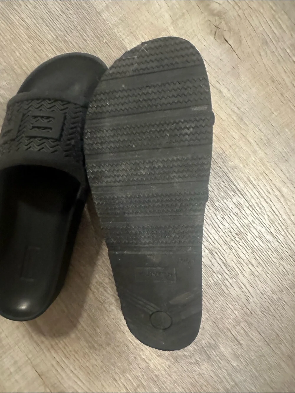 Hunter slide sandals